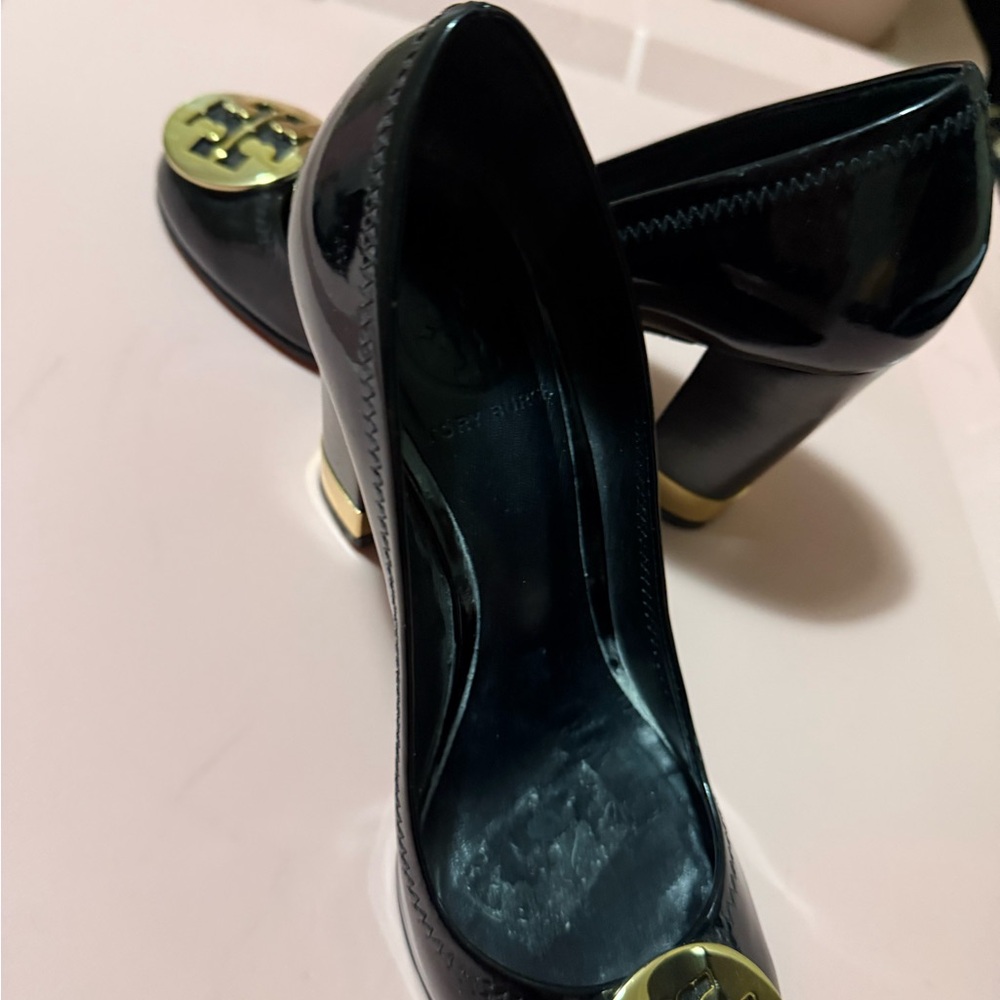 Tory Burch Black Heels with Gold Logo(Read description!!)